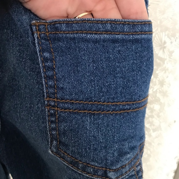 OshKosh B'Gosh - Picture 8 of 16